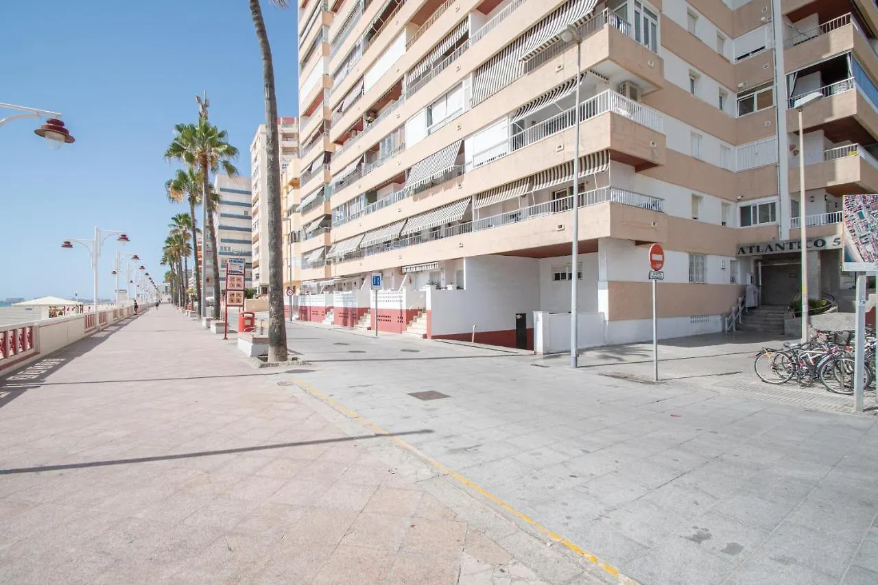 Apartmán Apartamento El Espejo Del Mar De Cádiz